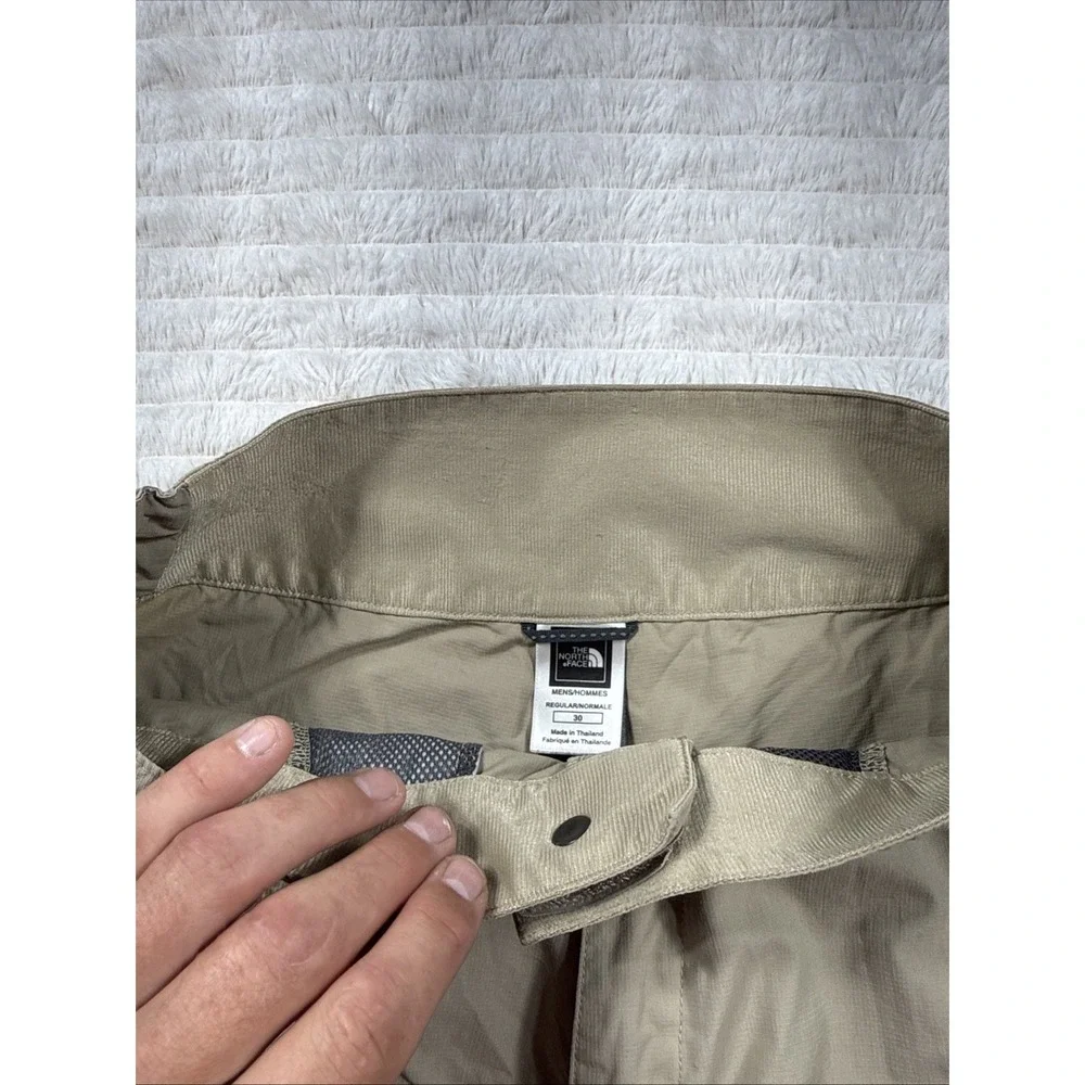 North‎ Face technical/hiking shorts Men Size 30 Long Inseam 7 Inch Pockets Climb